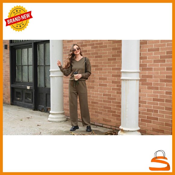 V-Neck Lounge Set with Wide Leg Pants, Soft 2-Piece Sweatsuit - Picture 7 of 8